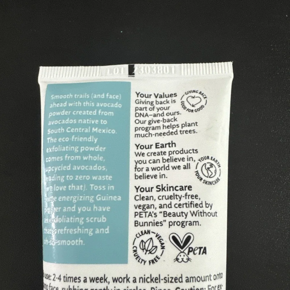 Fieldtrip Energizing Face Scrub Smooth Trails Avocado‎ Powder 3 oz Vegan Clean